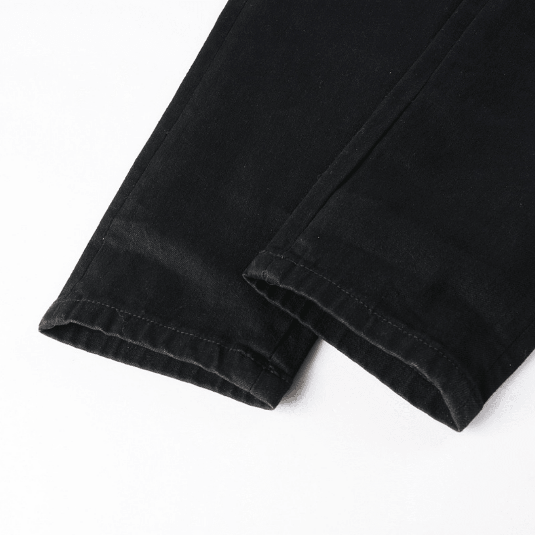 Amr Ripped White Logo Jeans - Nov - ell - fas - ion