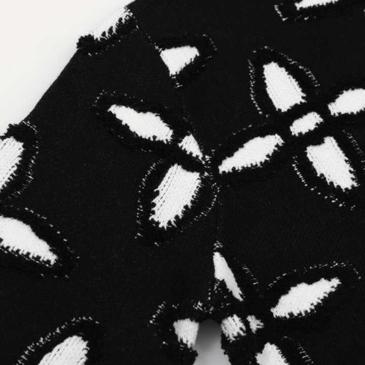 LV Monogram Sweater - Nov - ell - fas - ion