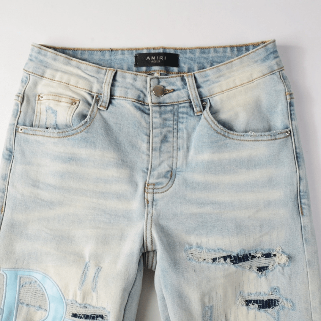 Amr Staggered Light Blue Jeans - BabyLuxee.de