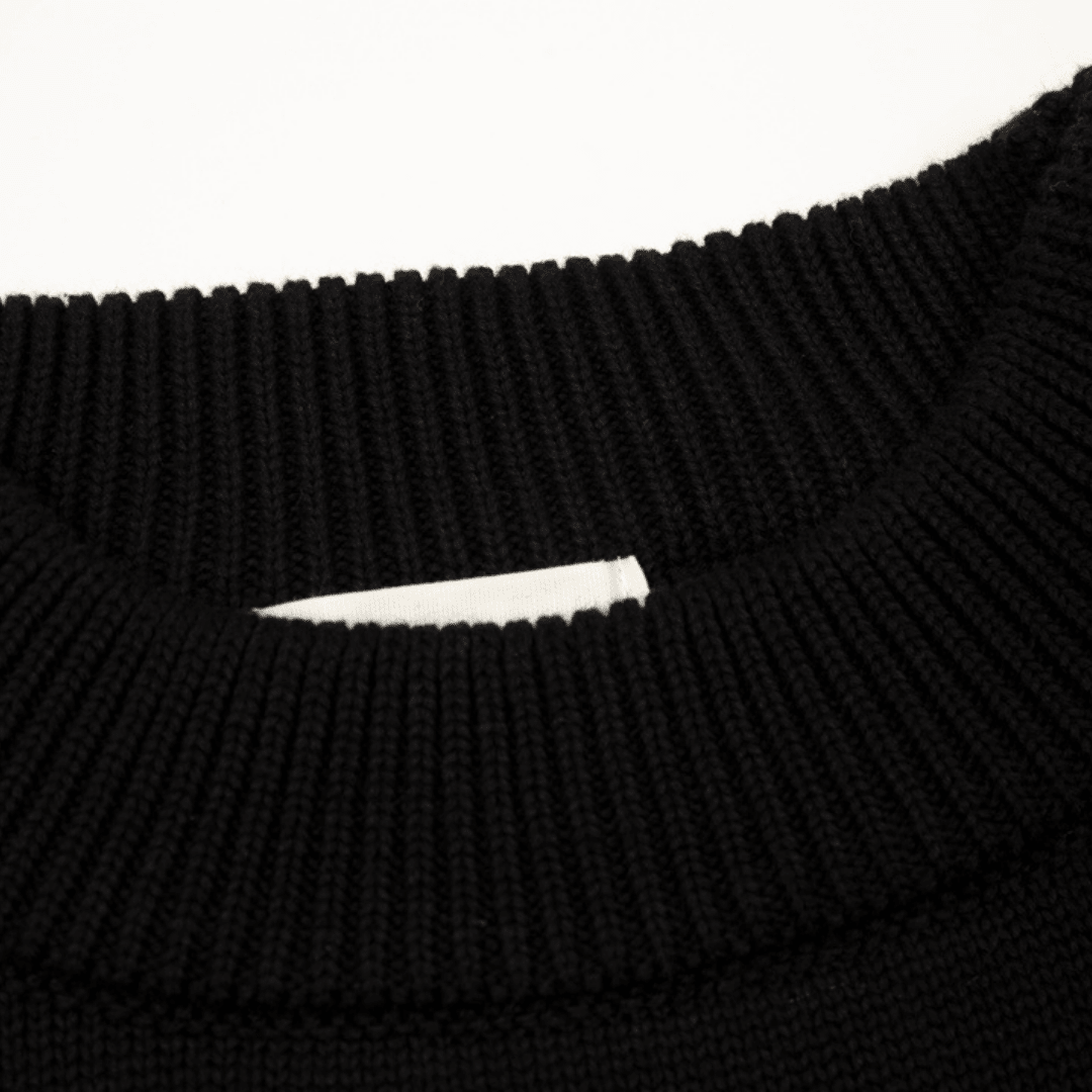 Ami Sweater - Nov - ell - fas - ion