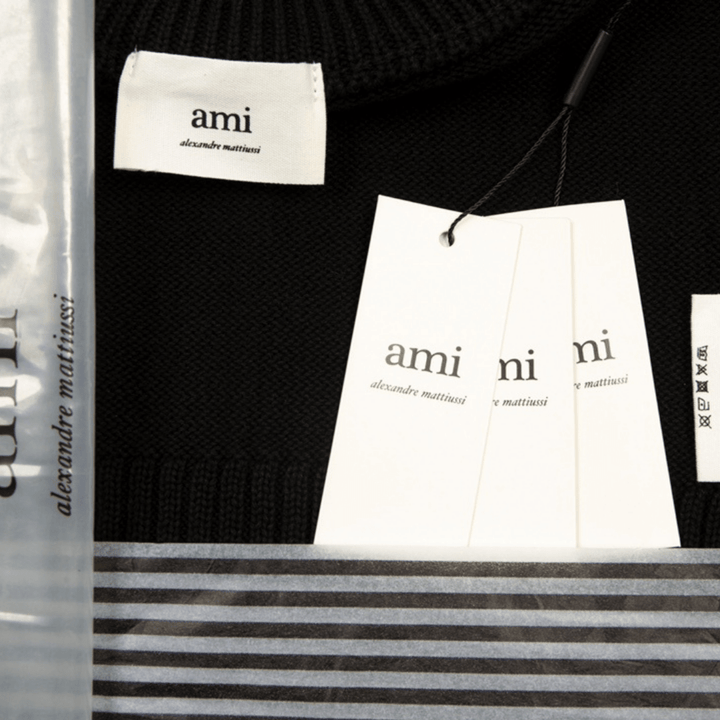 Ami Sweater - Nov - ell - fas - ion