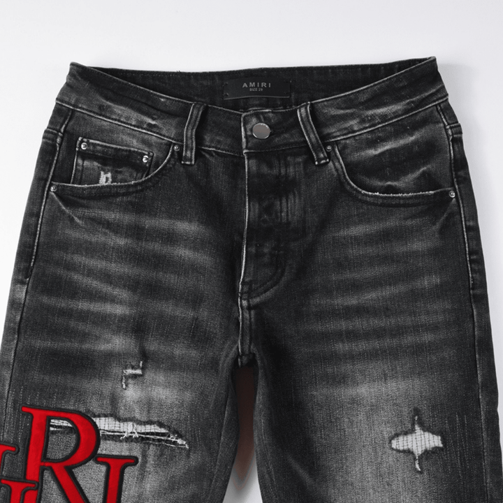Amr Staggered Red Logo Jeans - Nov - ell - fas - ion
