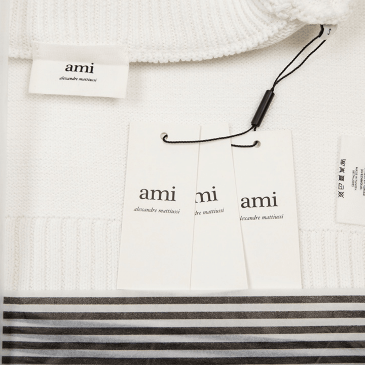 Ami Sweater - Nov - ell - fas - ion