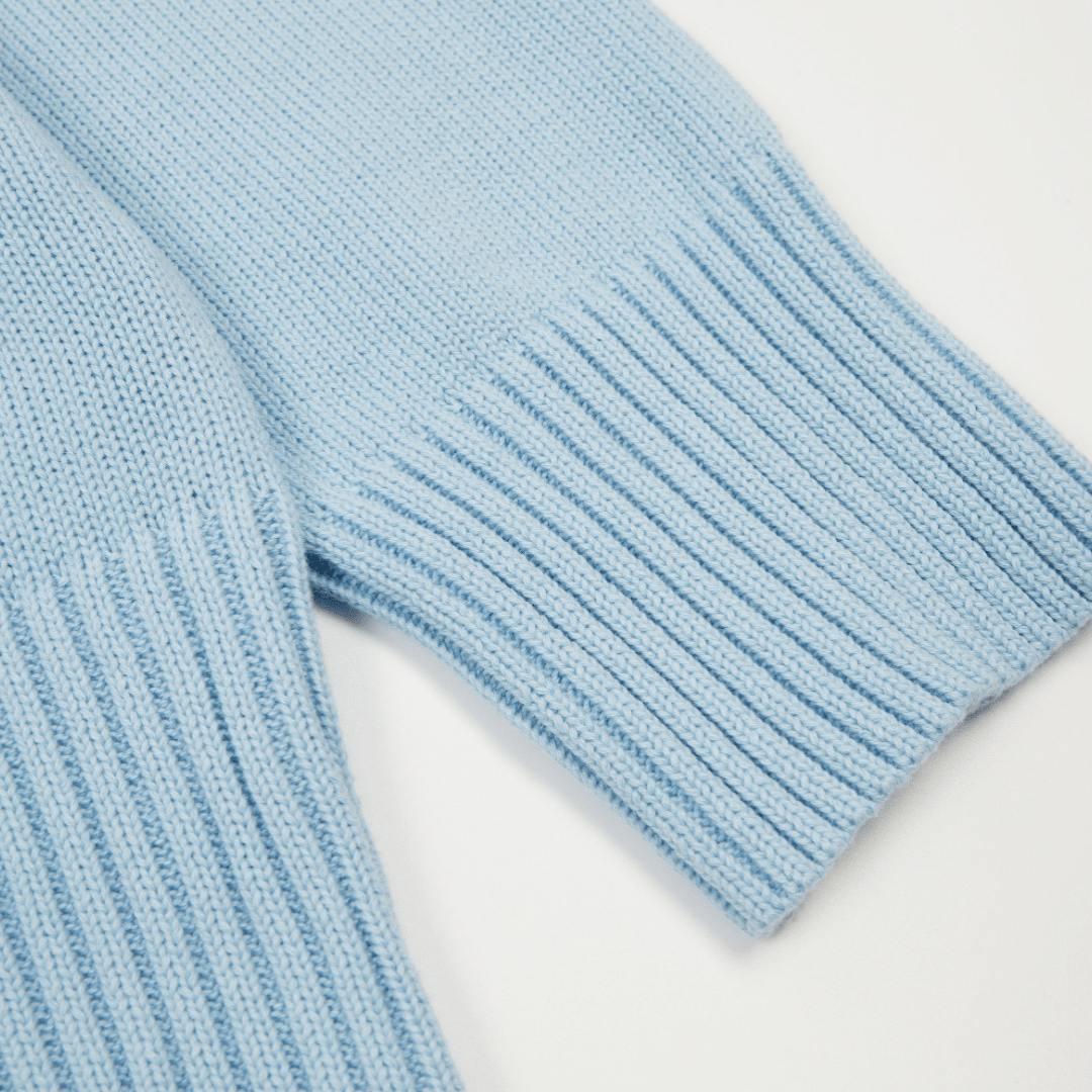 Ami Sweater - Nov - ell - fas - ion