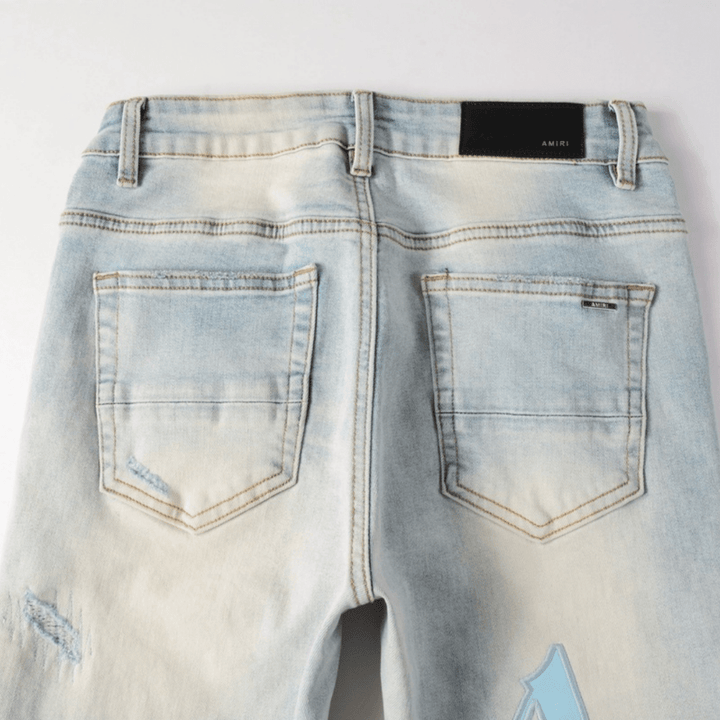 Amr Staggered Light Blue Jeans - BabyLuxee.de