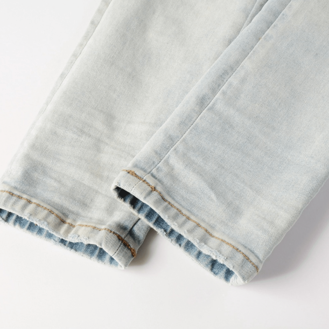 Amr Staggered Light Blue Jeans - BabyLuxee.de