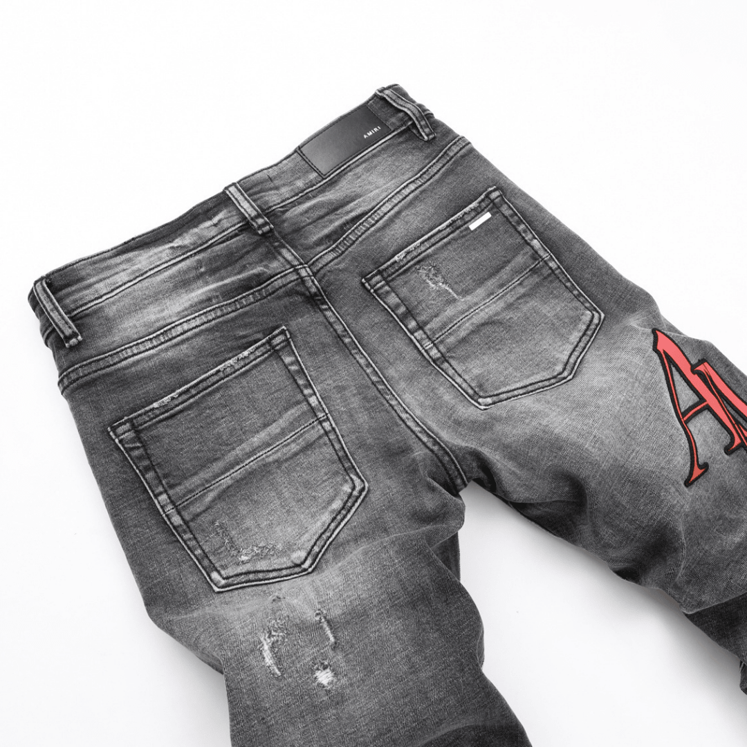 Amr Staggered Grey Logo Jeans - Nov - ell - fas - ion