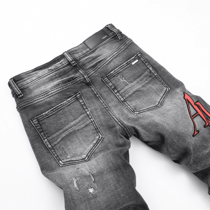 Amr Staggered Grey Logo Jeans - Nov - ell - fas - ion