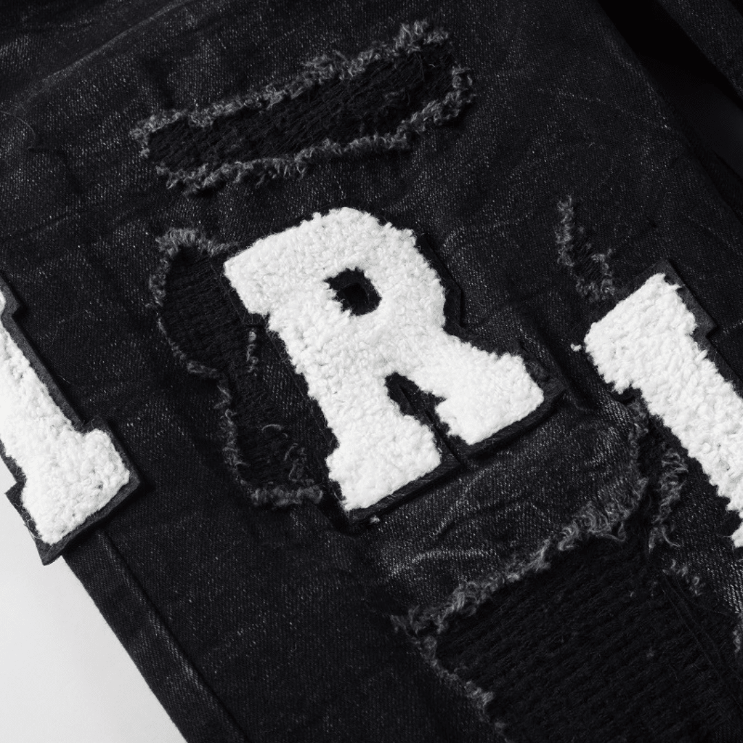 Amr White Logo Distressed Jeans - BabyLuxee.de
