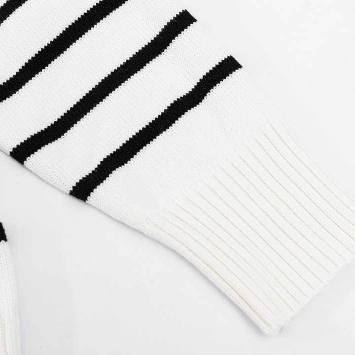 Ami Sweater - Nov - ell - fas - ion