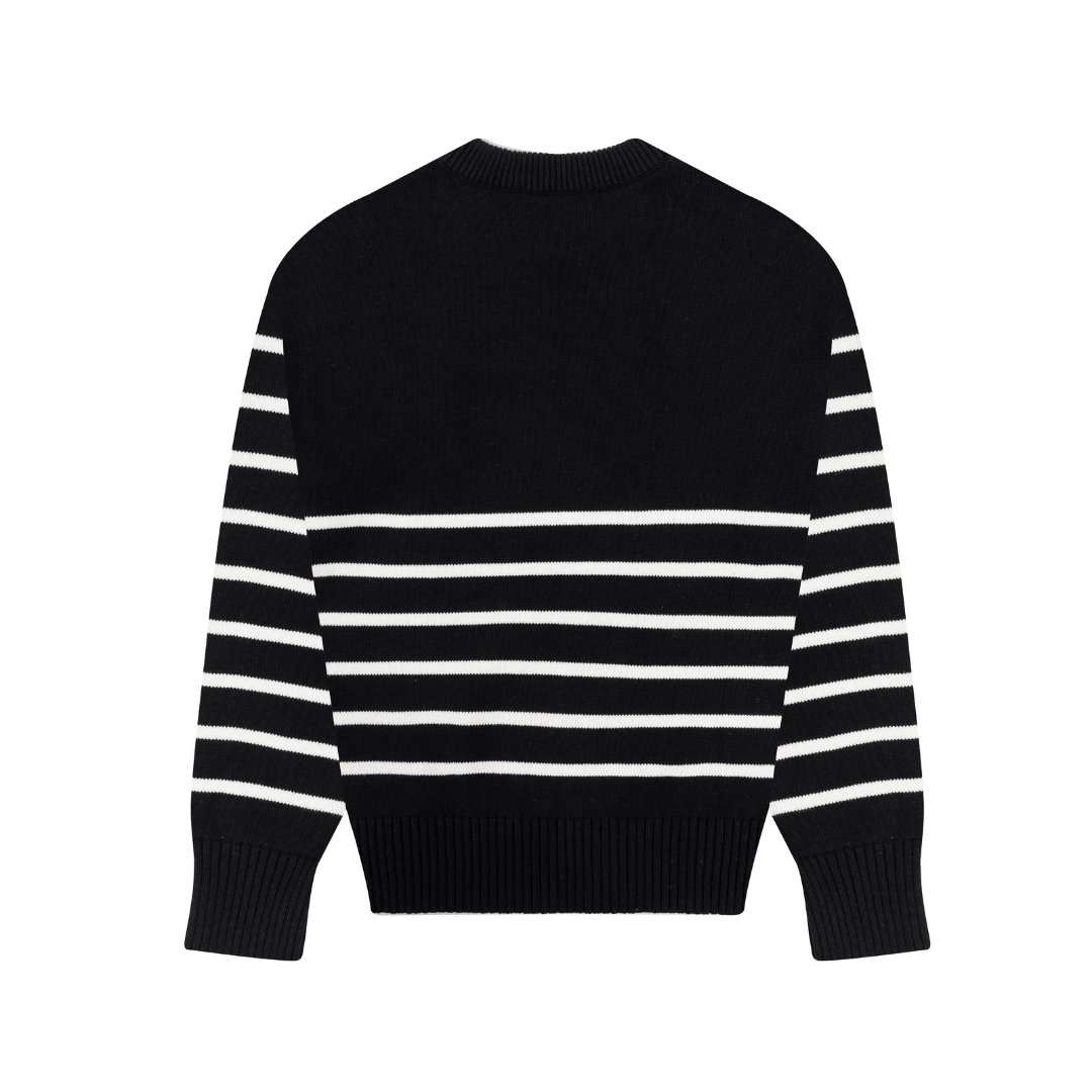Ami Sweater - Nov - ell - fas - ion