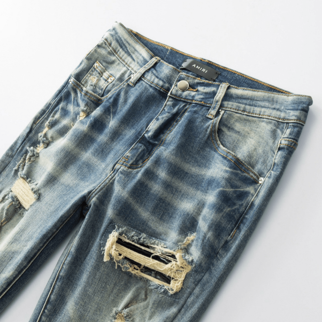 Amr Ripped Patch Jeans - Nov - ell - fas - ion