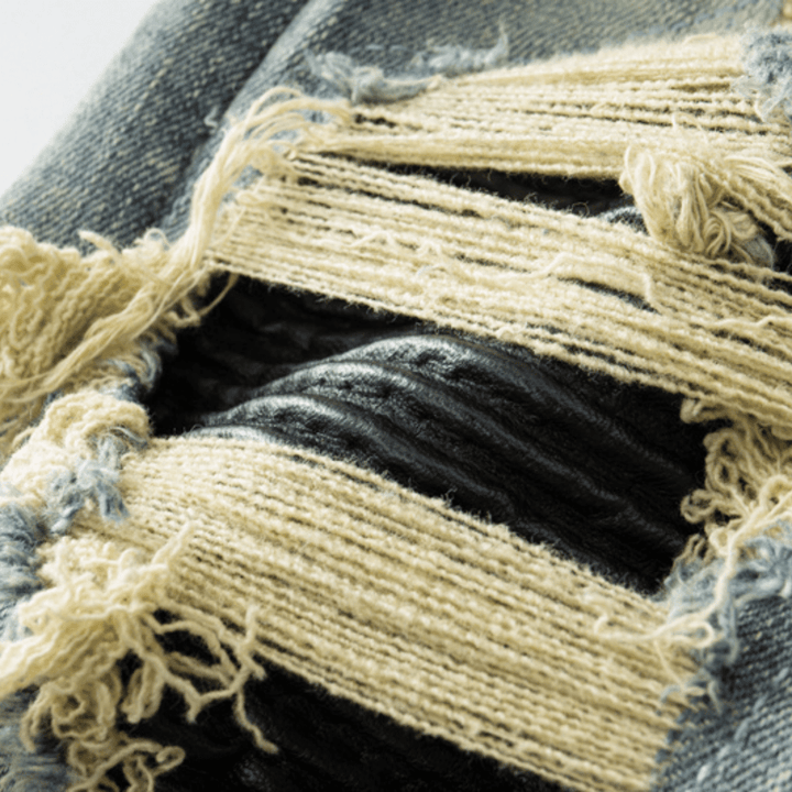 Amr Ripped Patch Jeans - Nov - ell - fas - ion