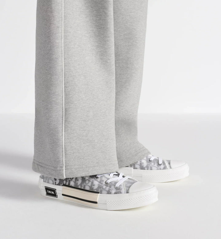 B23 League High Top Sneaker