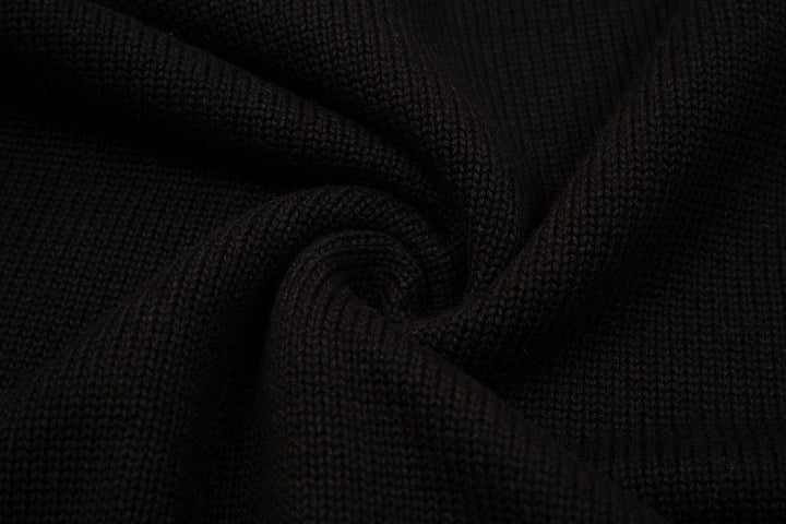 'Heart' - Sweater Black