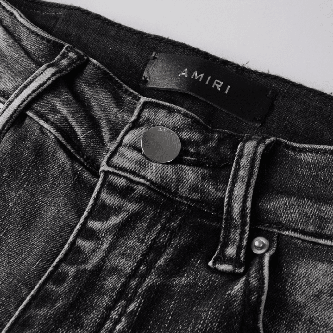 Amr Distressed Paint Jeans - Novell "Fashion"