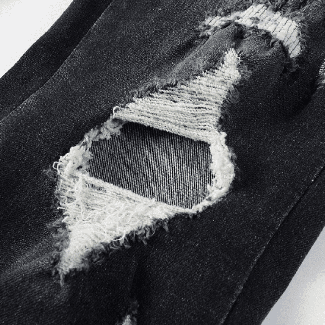 Amr Logo Distressed Black Jeans - Novell "Fashion"