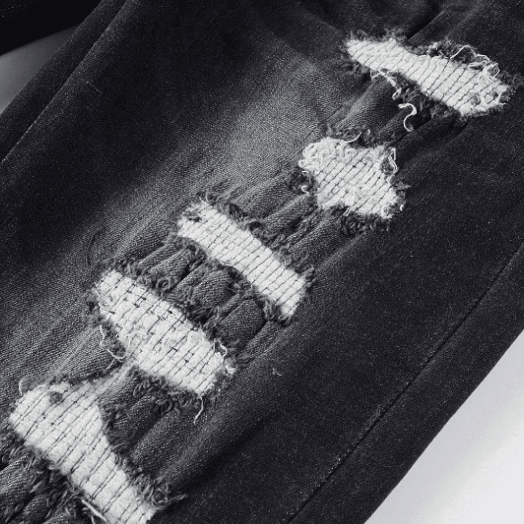 Amr Logo Distressed Black Jeans - Novell "Fashion"
