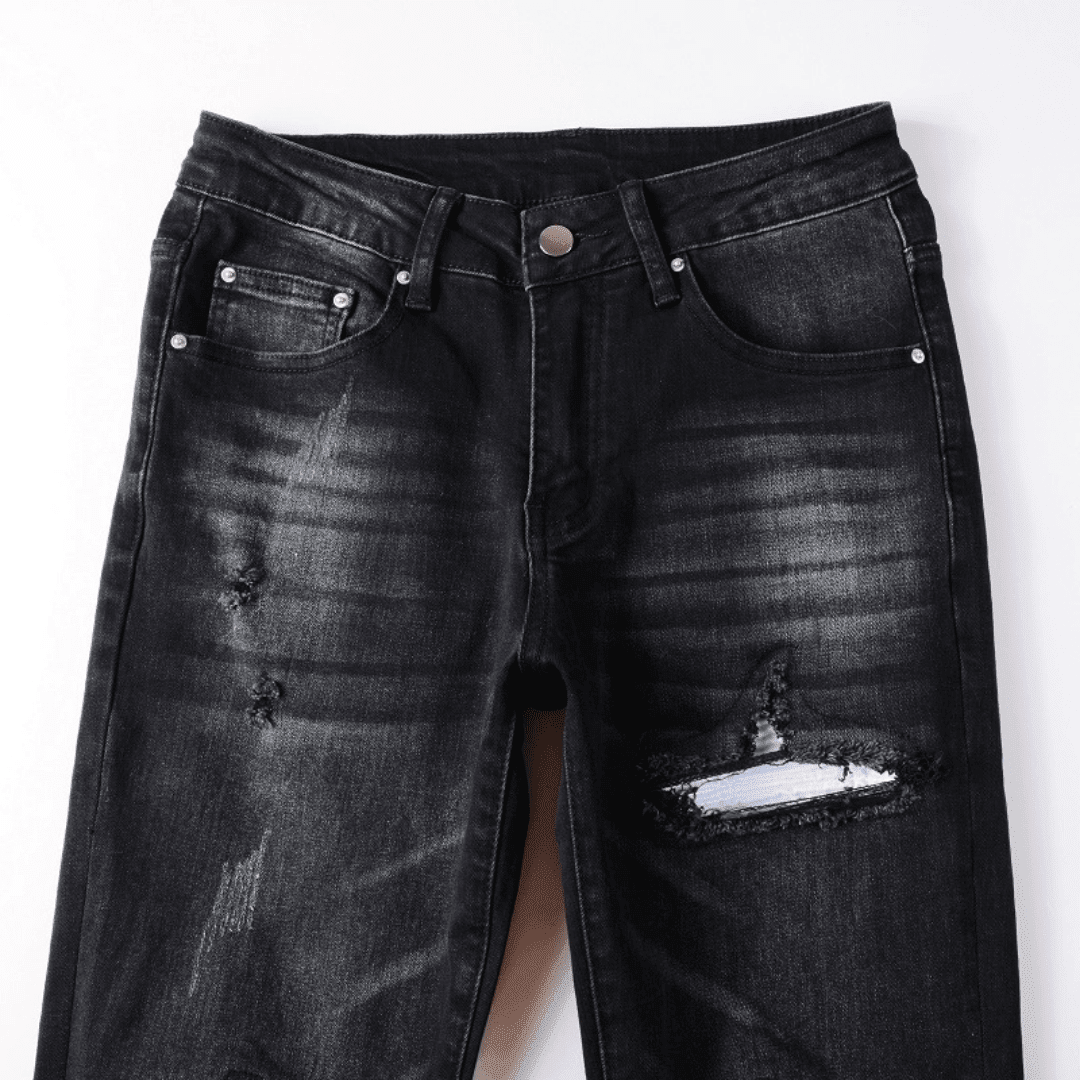 Amr White Patch Jeans - Novell "Fashion"