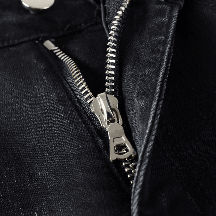 Amr White Patch Jeans - Novell "Fashion"