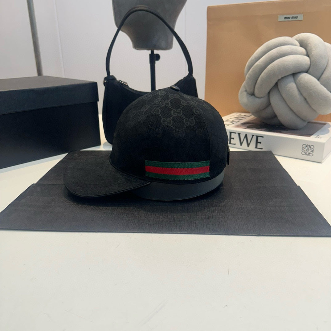 GG Luxury Cap